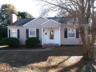 Main picture of 519 Lake Dr