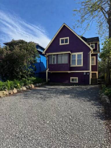 Main picture of 515 Gladstone St