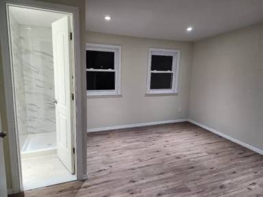 Main picture of 311 E 6th Ave