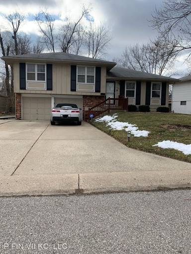 Main picture of 11612 Sycamore Dr
