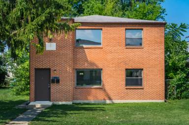 Main picture of 85 Stevens Ave