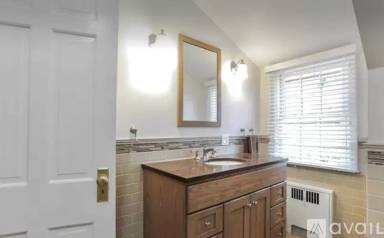 Main picture of 70 Fernwood Rd