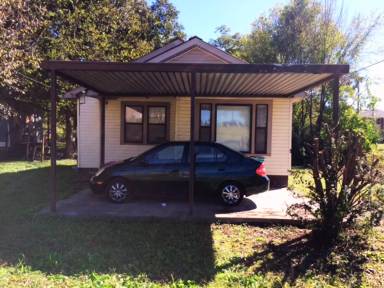 Main picture of 1700 Baugh St NE