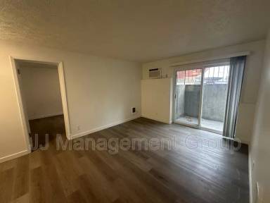 Main picture of 1119 W 11th Ave