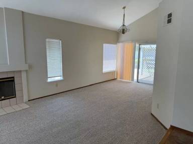 Main picture of 435 Silvertail Pl