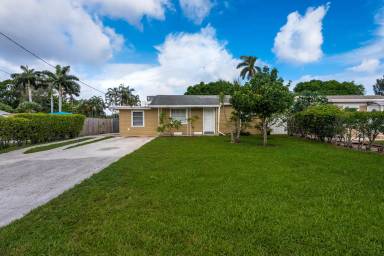 Main picture of 3 Miller Rd