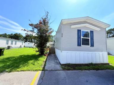 Main picture of 553 Corbin St