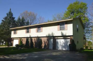 Main picture of 998 52nd St SE