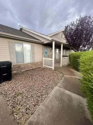 Main picture of 4227 W 75 N