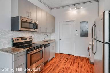 Main picture of 2029 Montrose St
