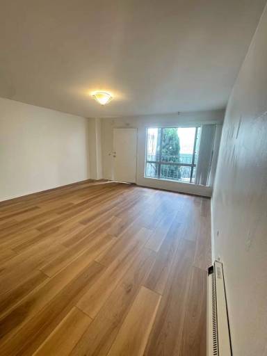 Main picture of 200 Rose St