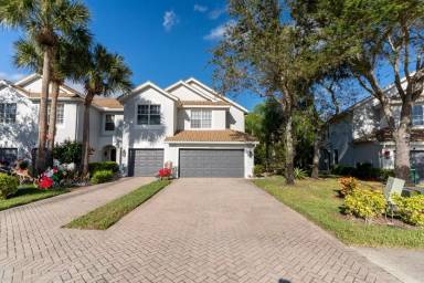Main picture of 16146 Caldera Ln