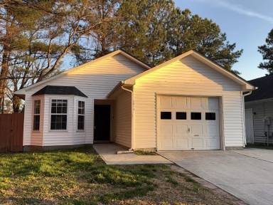 Main picture of 3018 Derby Run Rd