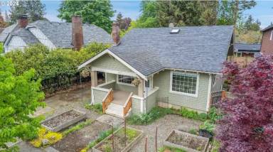 Main picture of 3815 NE 68th Ave