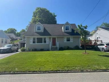 Main picture of 29 Flemming Dr