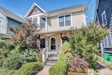 Main picture of 145 Mount Hermon Way