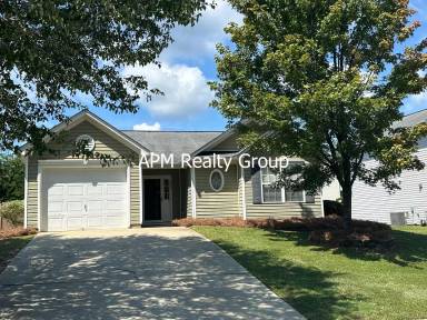 Main picture of 272 Foxport Dr