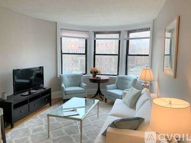 Main picture of 1455 Beacon St