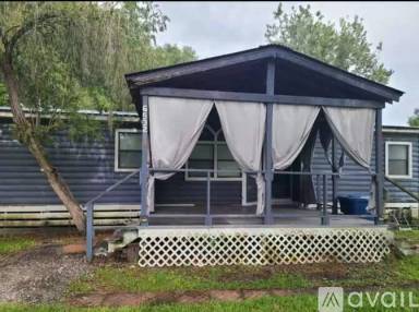 Main picture of 6532 Mangrove Dr