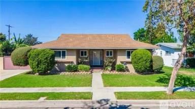 Main picture of 519 S Aron St