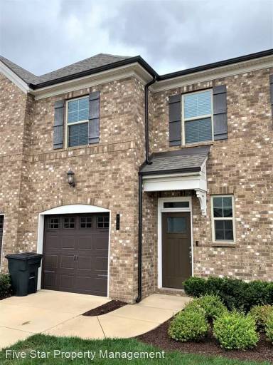 Main picture of 3107 Defilade Dr