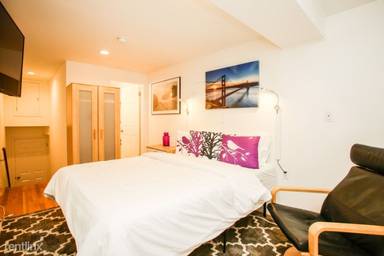 Main picture of 1218 Kenilworth Rd