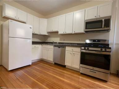 Main picture of 24 Strathmore Rd