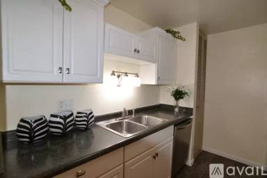 Main picture of 3363 S 100th St