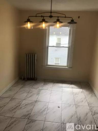 Main picture of 21 Spring St