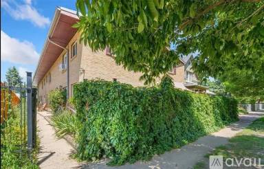 Main picture of 165 W Cedar Ave