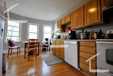 Main picture of 39 Addington Rd