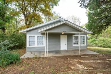 Main picture of 123 Vail Ave