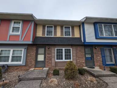 Main picture of 626 Peachview Ln