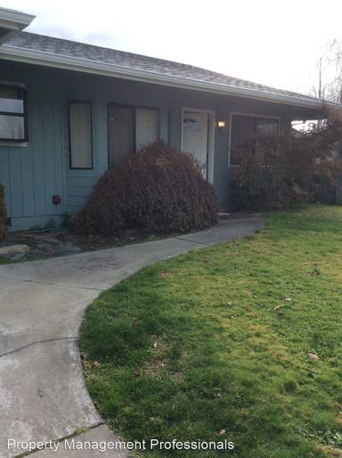 Main picture of 1099 Angler Ln