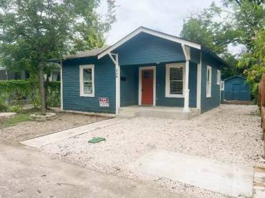 Main picture of 229 Palo Blanco St
