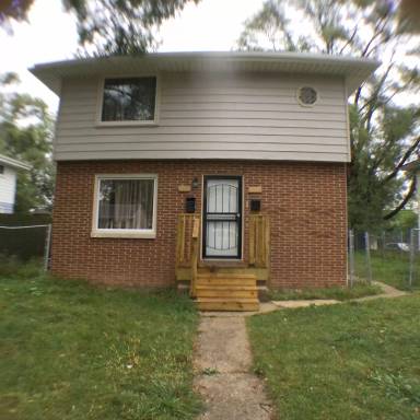Main picture of 5938 N 61st St