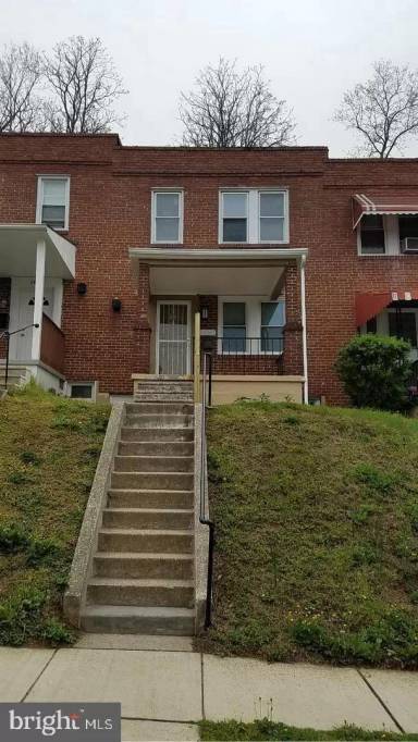 Main picture of 2430 Shirley Ave