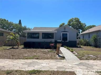 Main picture of 4520 Burlington Ave N
