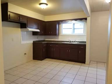 Main picture of 2254 N 58th St