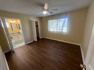 Main picture of 835 W Home Ave