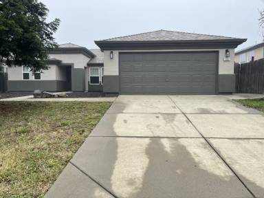 Main picture of 1761 Barney Avenue - 1