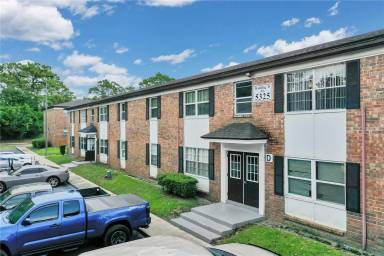 Main picture of Grove Park Condominium