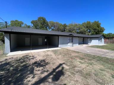 Main picture of 306 W Merritt Ave
