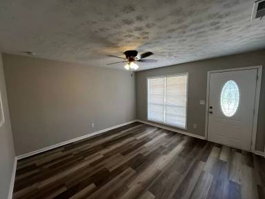 Main picture of 2726 Vultee Dr