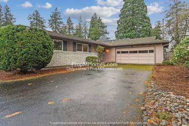 Main picture of 16208 SE River Rd
