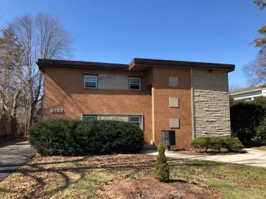 Main picture of 5152 Fairview Ave