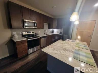 Main picture of 480 N Sherman Ave