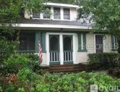 Main picture of 728 Arlington St