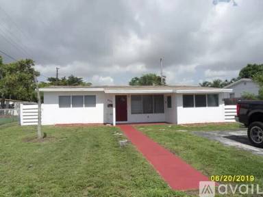 Main picture of 207 NE 16th Ave