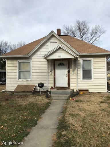 Main picture of 912 Thurston St